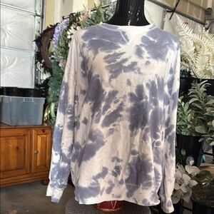 Tie-Dye Sweatshirt